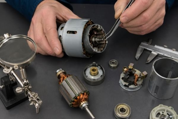 DC Motor Solutions for OEM Applications | Brushless, Coreless & Custom