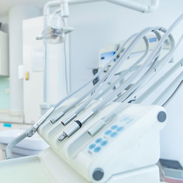 Compact brushless motor for dental equipment and precision medical devices